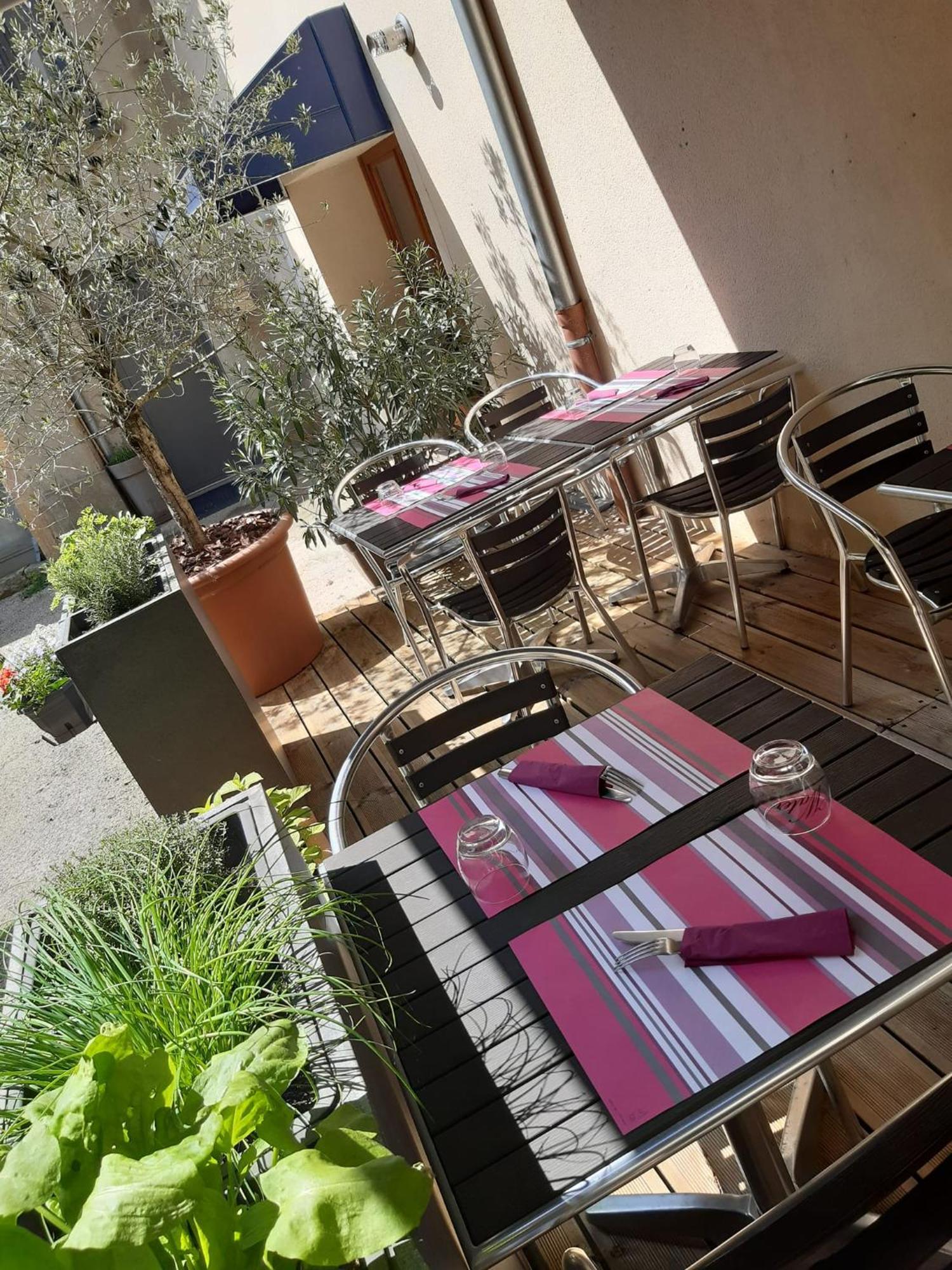 Hotel Restaurant Le Saint Augustin Ngoại thất bức ảnh